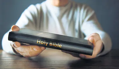 USA: school’s Bible ban lifted